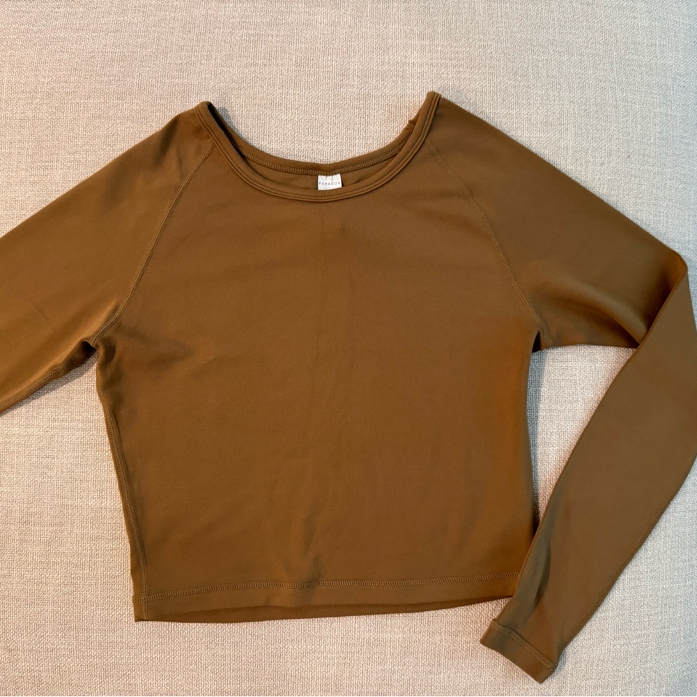 Paragon long sleeve crop top